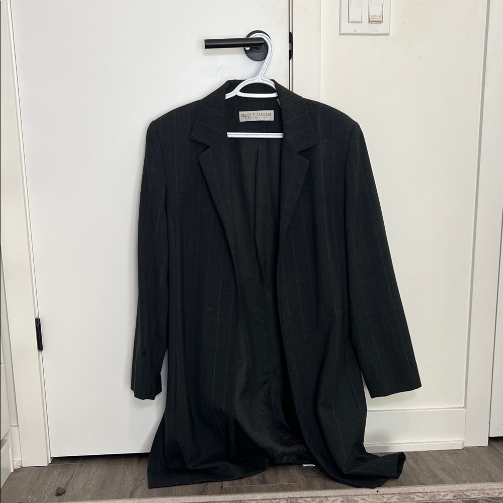 Valerie Stevens Black Striped Blazer